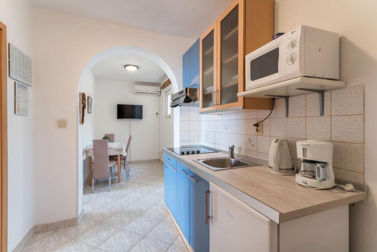 Apartments Ivanka Okrug Gornji Kültér fotó